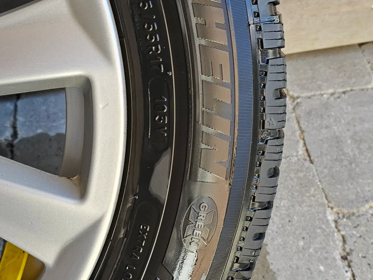 Billede 7 - BMW originale 17" fælge med vinterdæk – Michelin