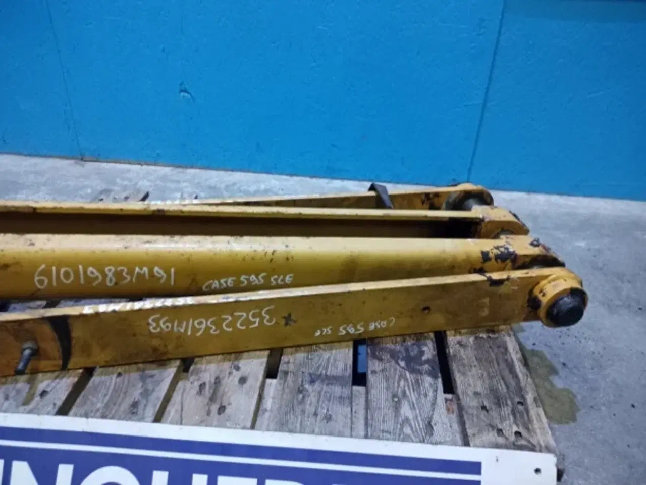 Billede 3 - Case 595SLE Arm for parallelføring 