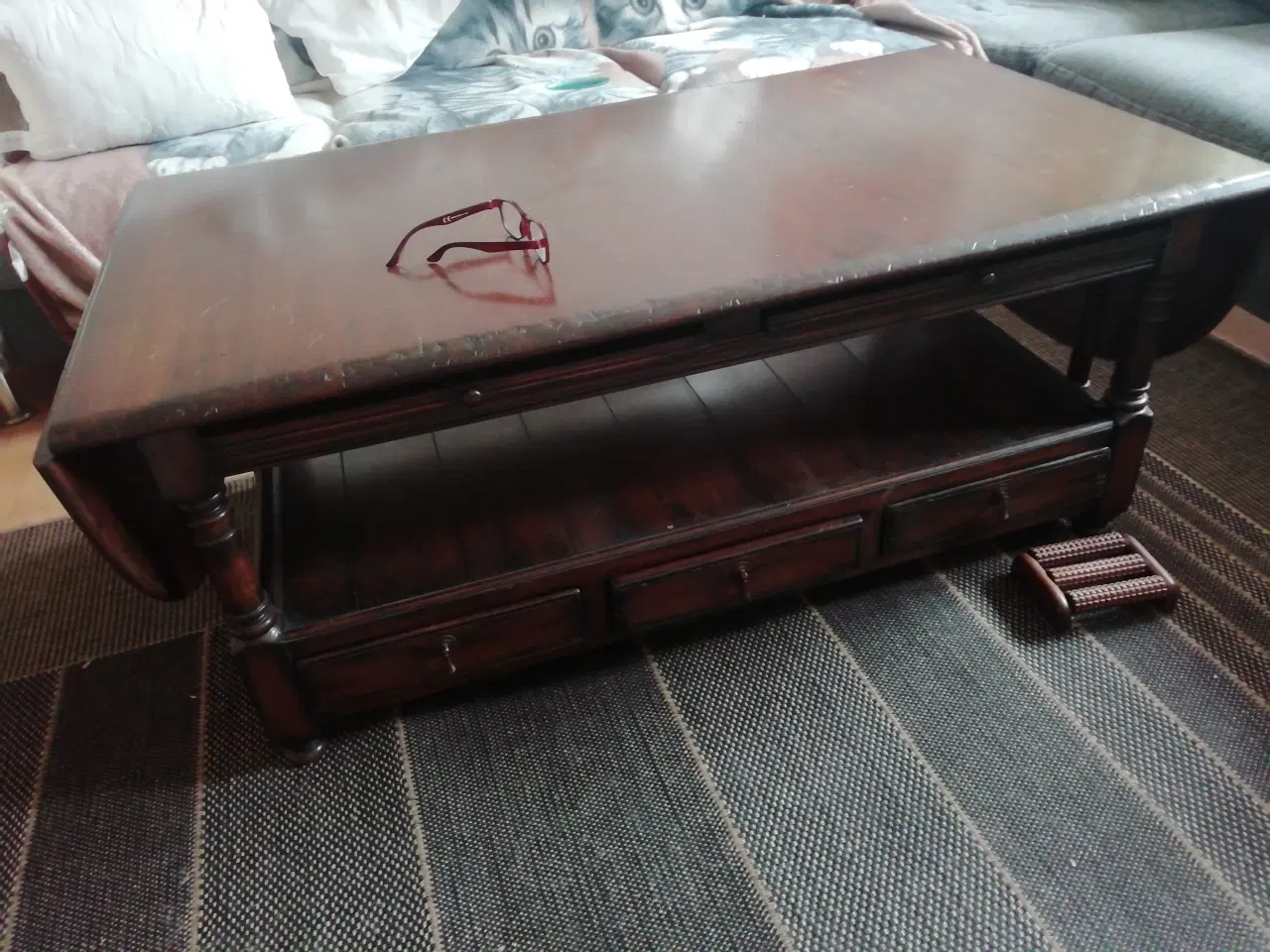 Billede 1 - retro sofabord m skuffer. 122,5 cm plus 2 plader 