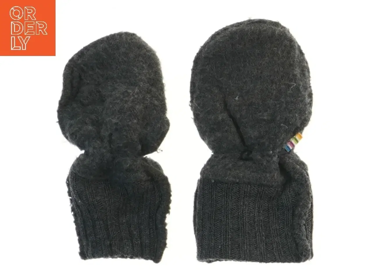 Billede 1 - Grå børnevotter med elastik fra Joha (str. 17 cm)