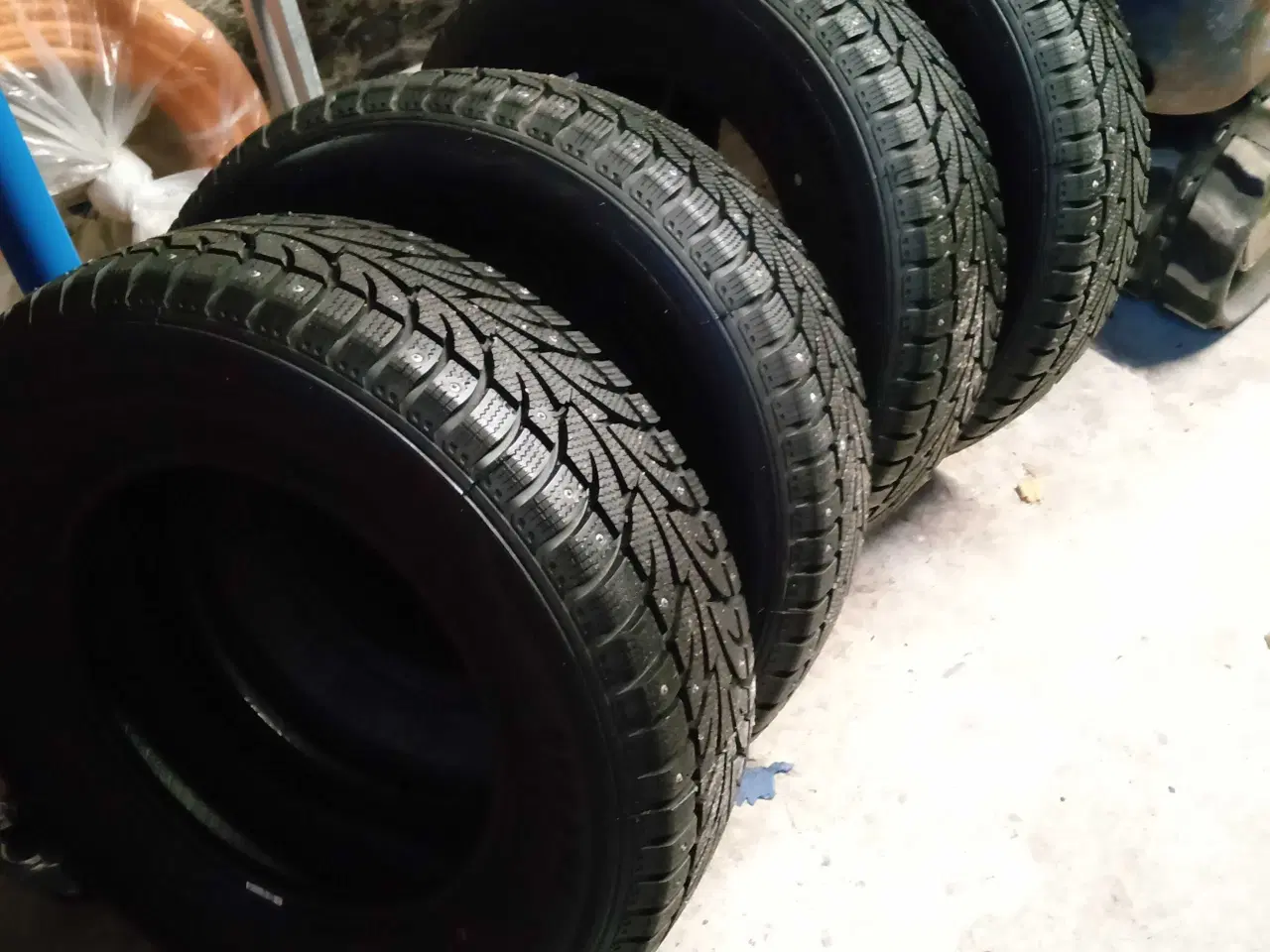 Billede 6 - Nye Vinterdæk  med pigge 