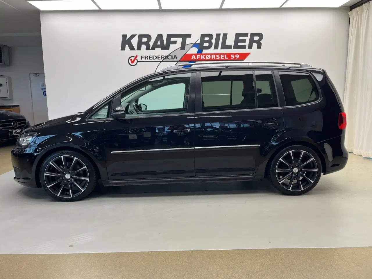 Billede 2 - VW Touran 2,0 TDi 170 Highline DSG 7prs