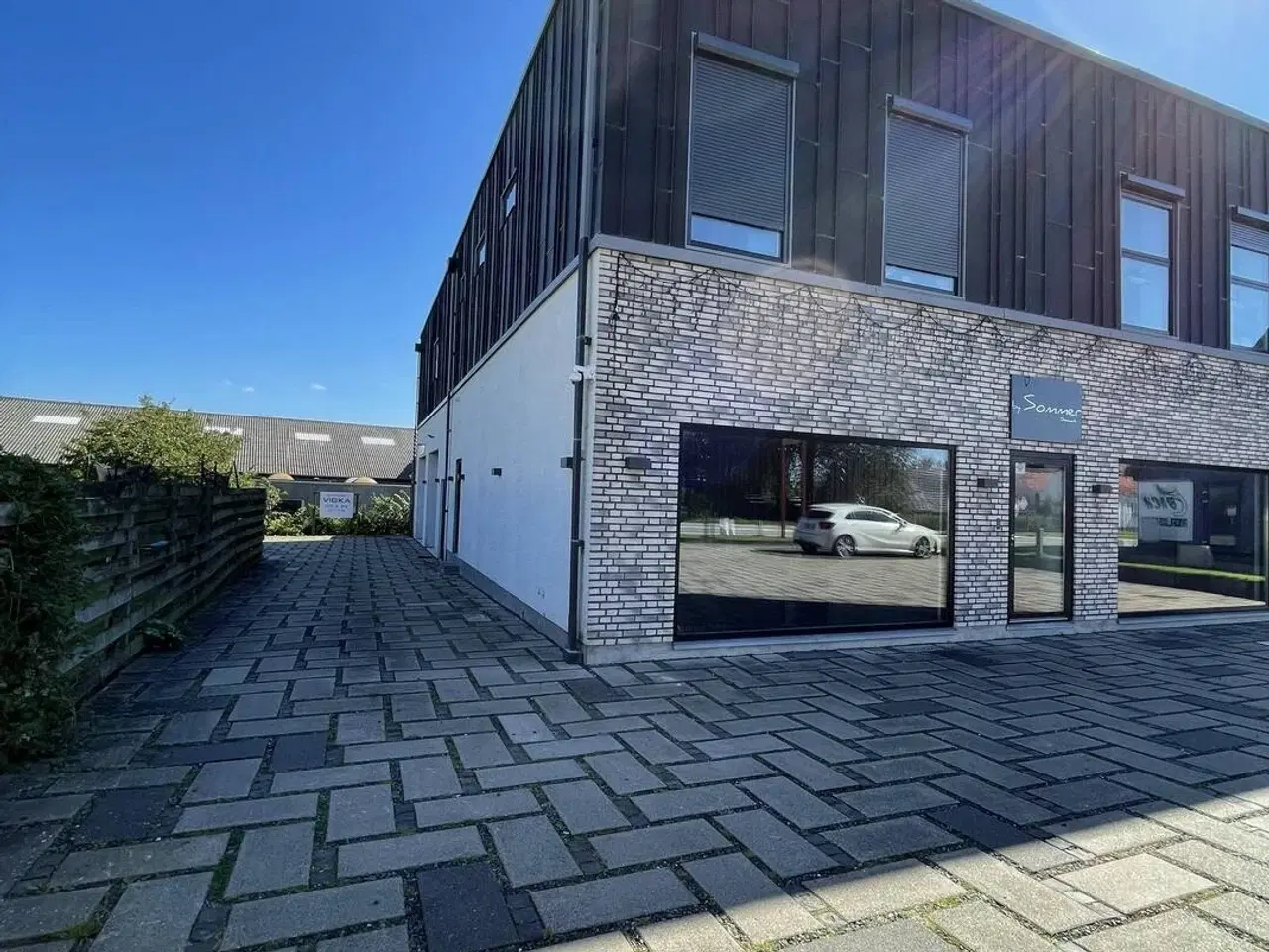 Billede 14 - Kontor med lager (Erhverv)