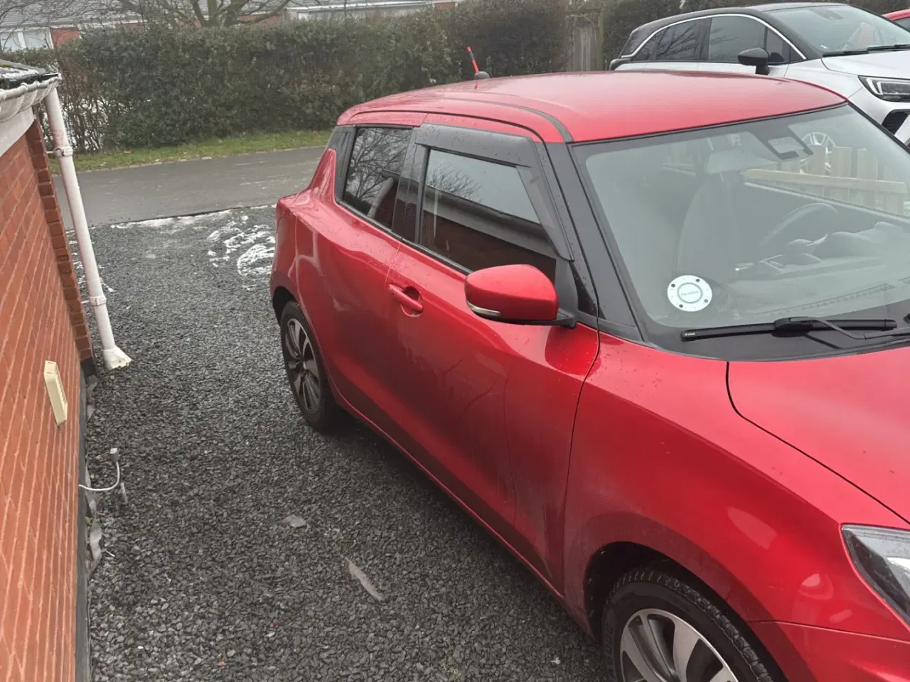 Billede 4 - Suzuki Swift 1.2 fra 2017 med automatgear