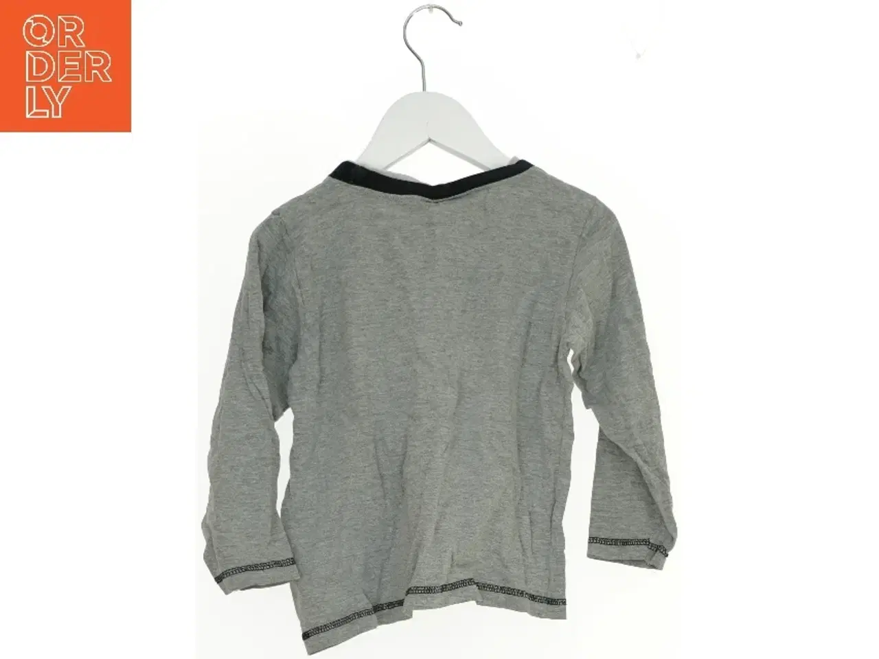 Billede 2 - Langærmet bluse med Disney Cars print fra Disney (str. 110)