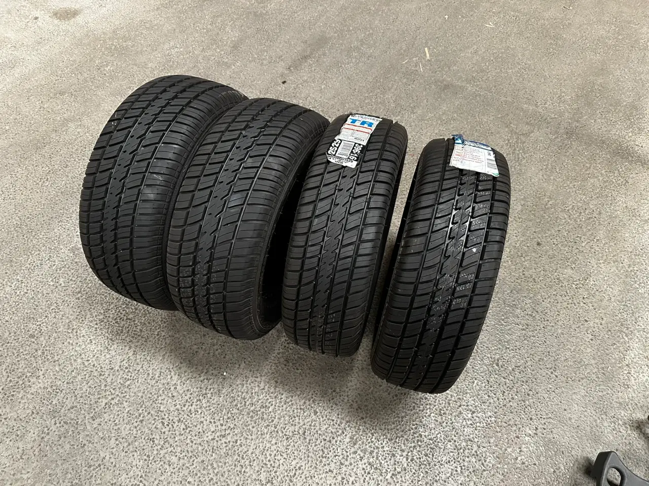 Billede 6 - Cooper Cobra dæk med hvid skrift