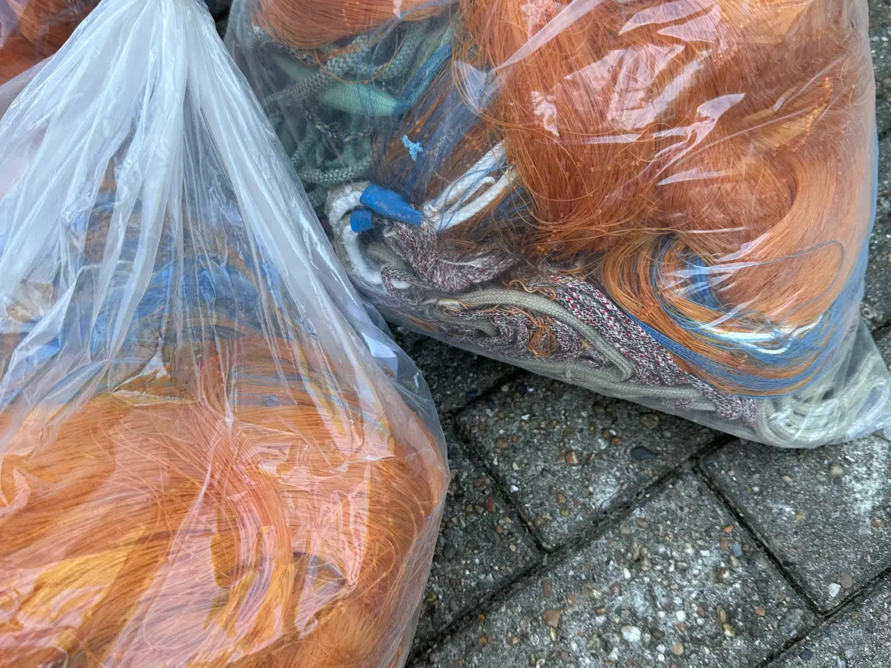 Billede 3 - NYT TOGGEGARN - Syet på 100 % NYE over/ undertælle