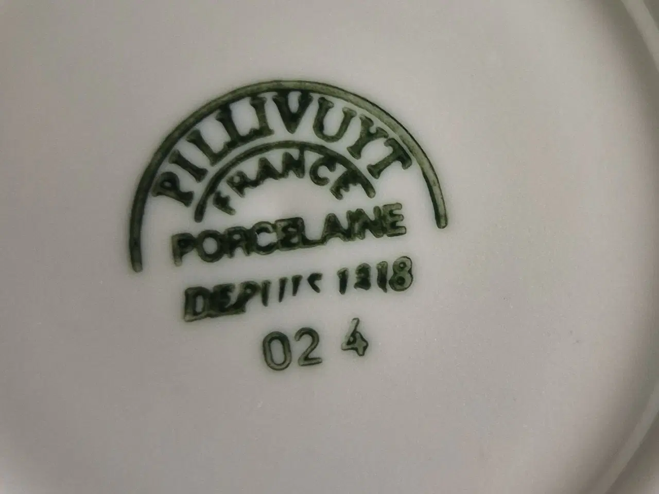 Billede 3 - Pillivuyt Kop/ underkop med platin kant