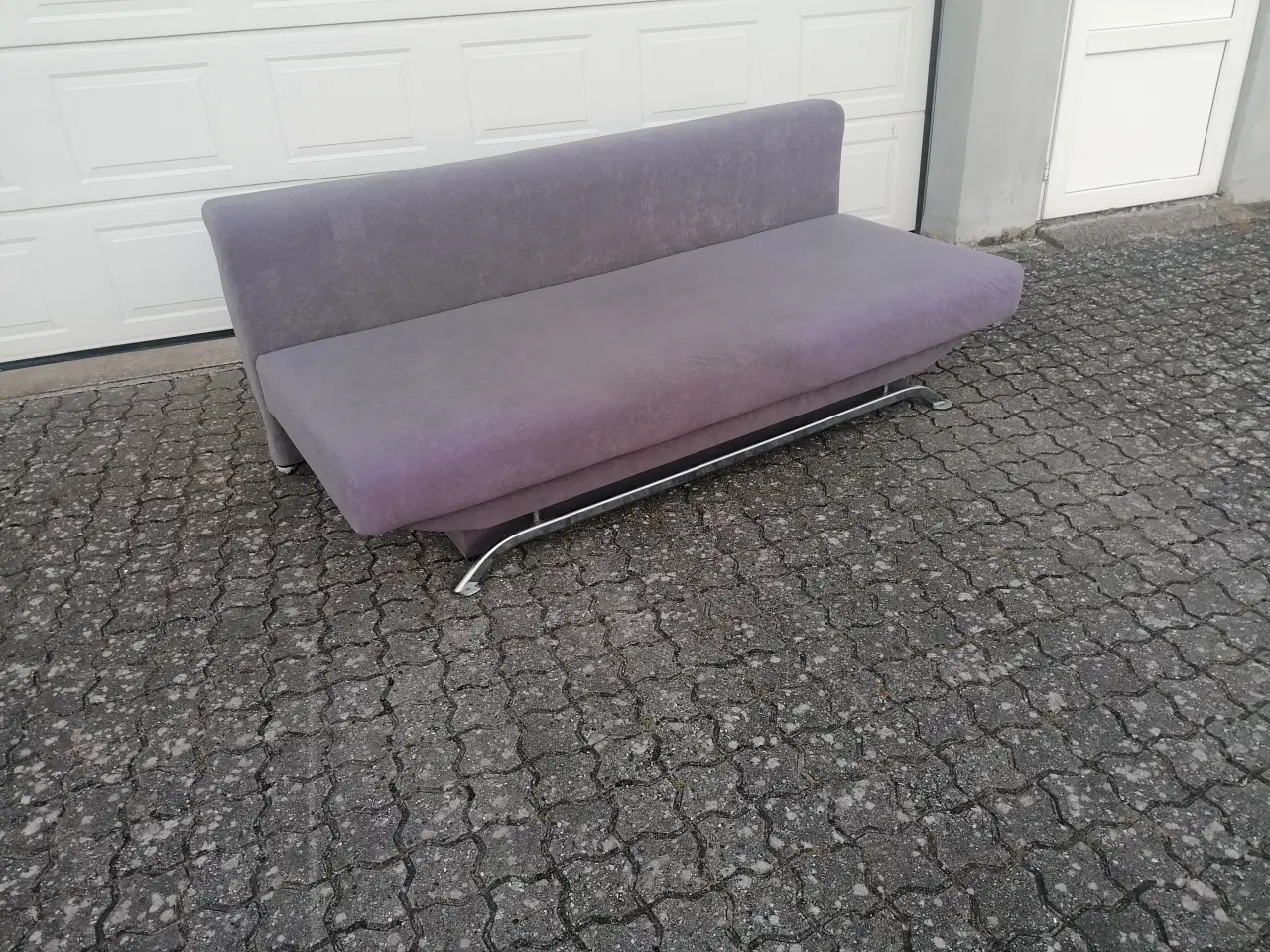 Billede 1 - Sovesofa Udslået LxB 194x145 cm