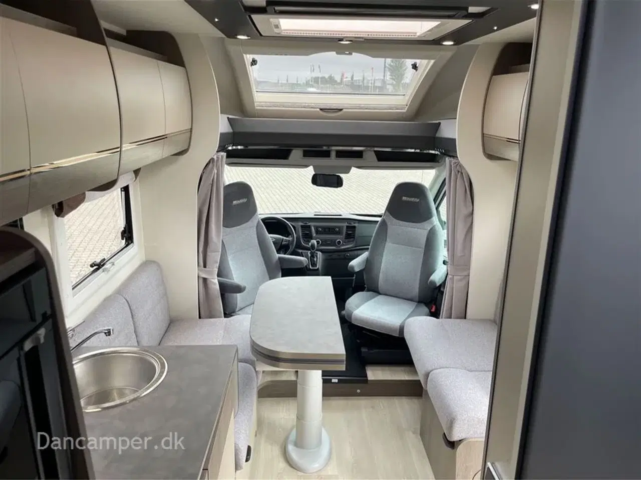 Billede 14 - 2020 - Chausson Titanium 767   Netop hjemkommet UNDER KLARGØRING Enkeltsenge, Smart-Lounge indretning, 170Hk Ford, AUT.
