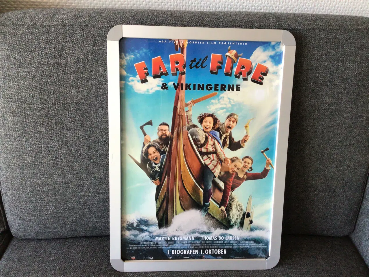 Billede 1 - Far til fire filmplakat i udhængsramme