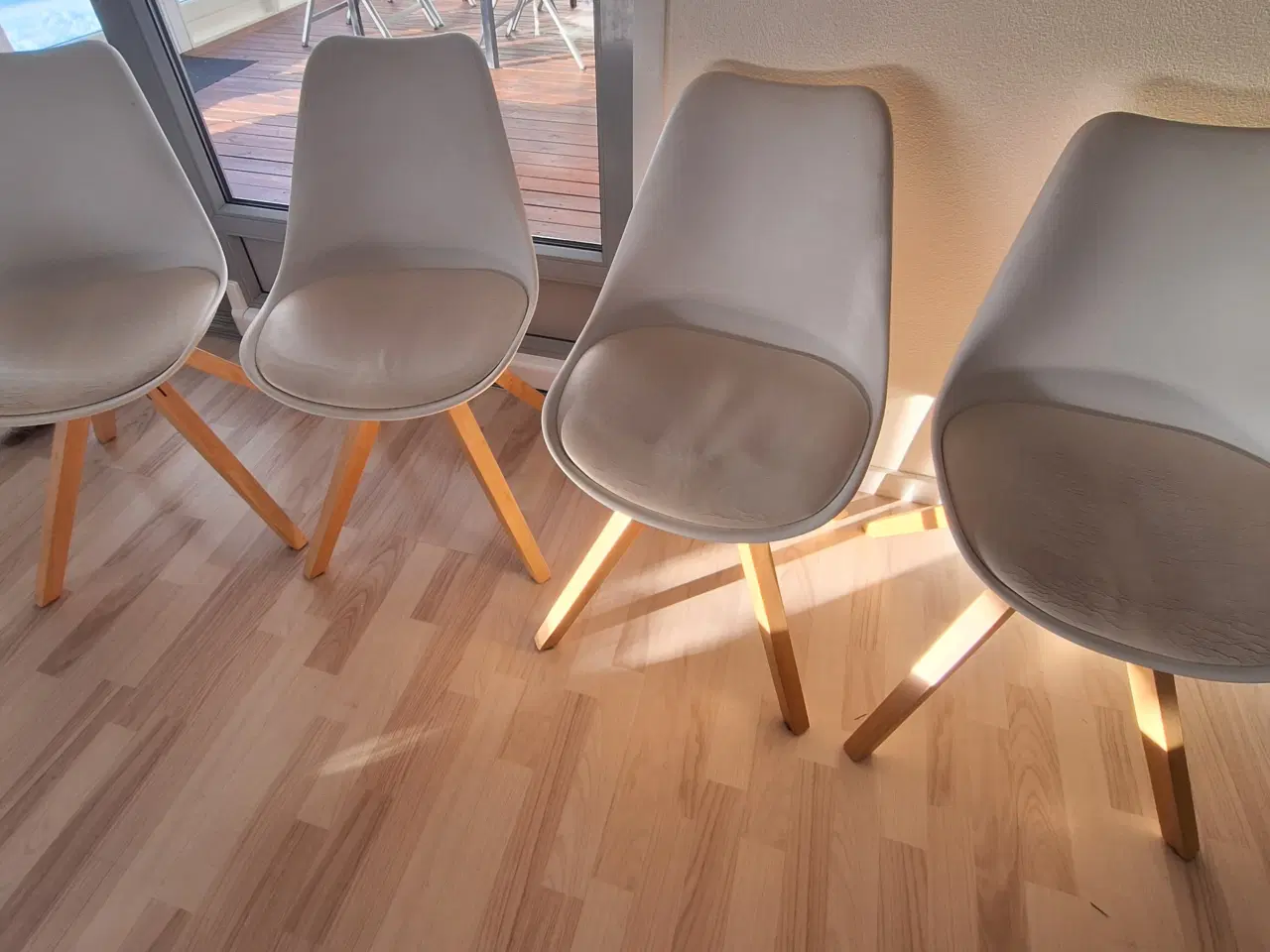 Billede 1 - Spisebord stole