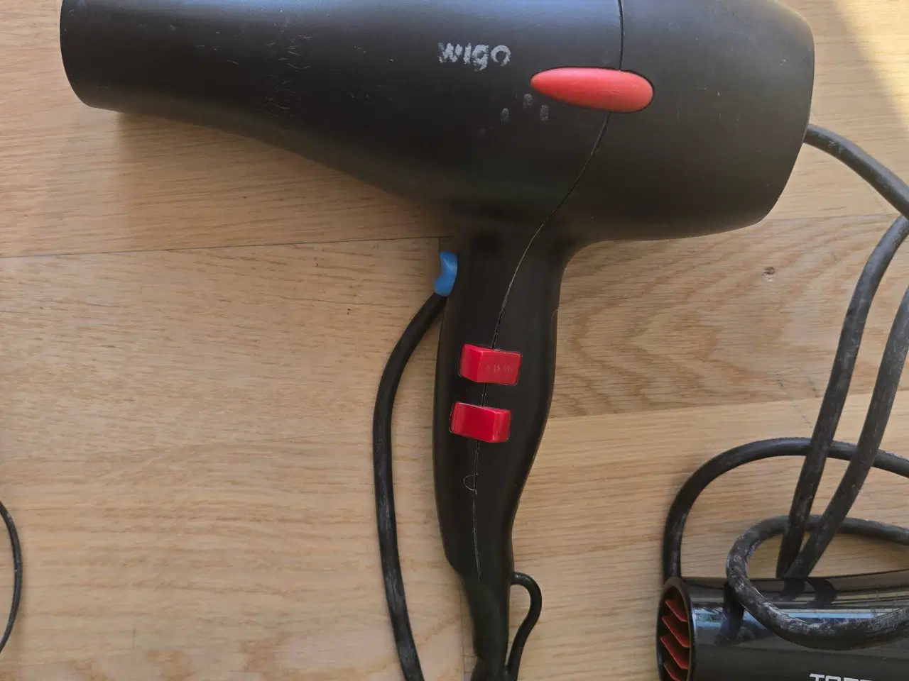 Billede 7 - Lækre frisørartikler. Hårtørrer, hårtrimmere, saks