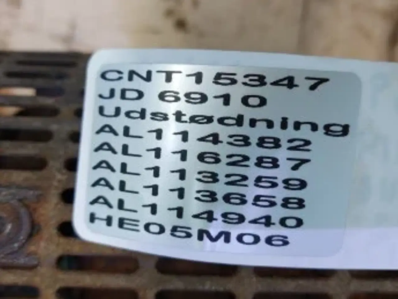 Billede 18 - John Deere 6910 Udstødning AL114382