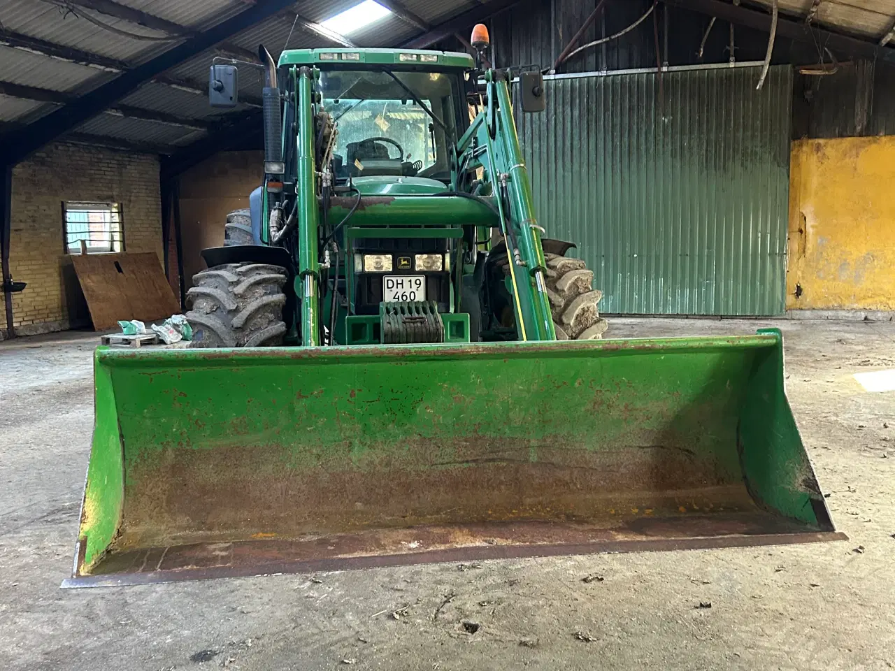 Billede 3 - John Deere 6910 med frontlæsser 