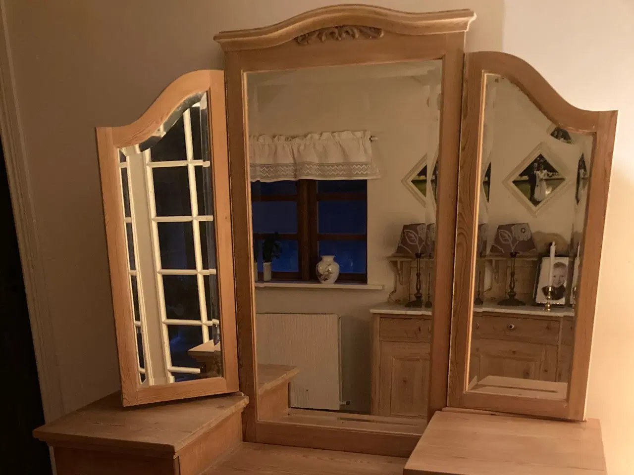 Billede 1 - Toiletmøbel 