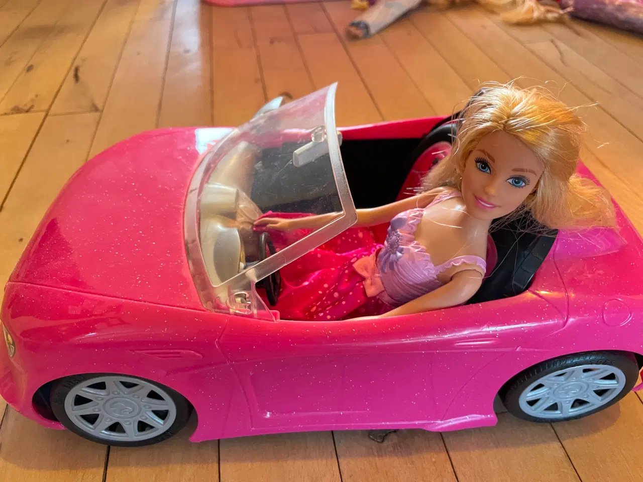 Billede 19 - Kæmpe Barbie samling