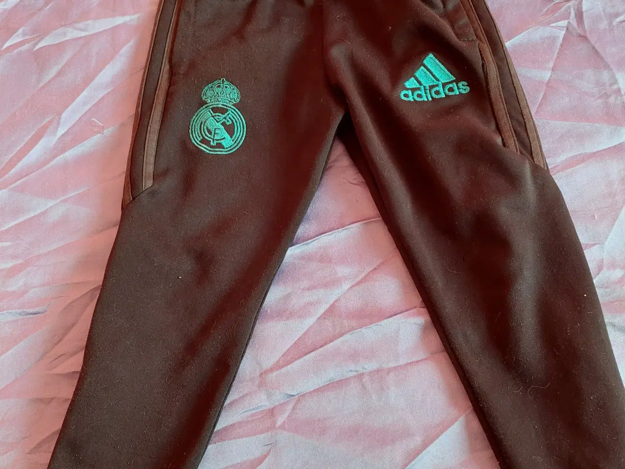 Billede 3 - Fritidstøj, bukser med hættetrøje, Adidas, str. 10