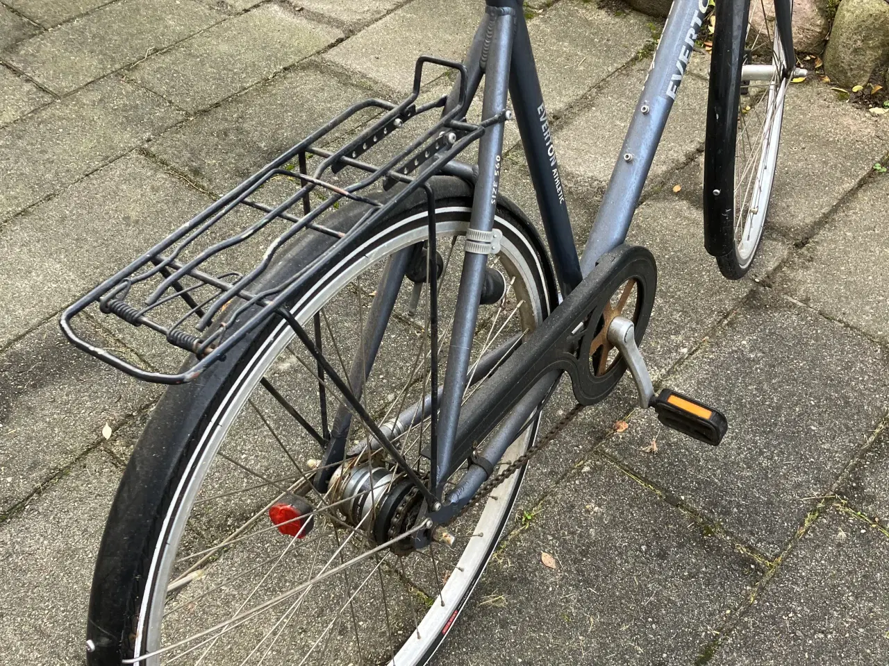 Billede 2 - Herrecykel til små penge