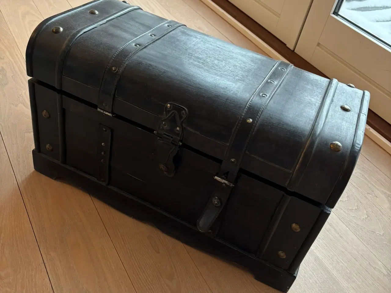 Billede 1 - Kiste, 60 cm lang