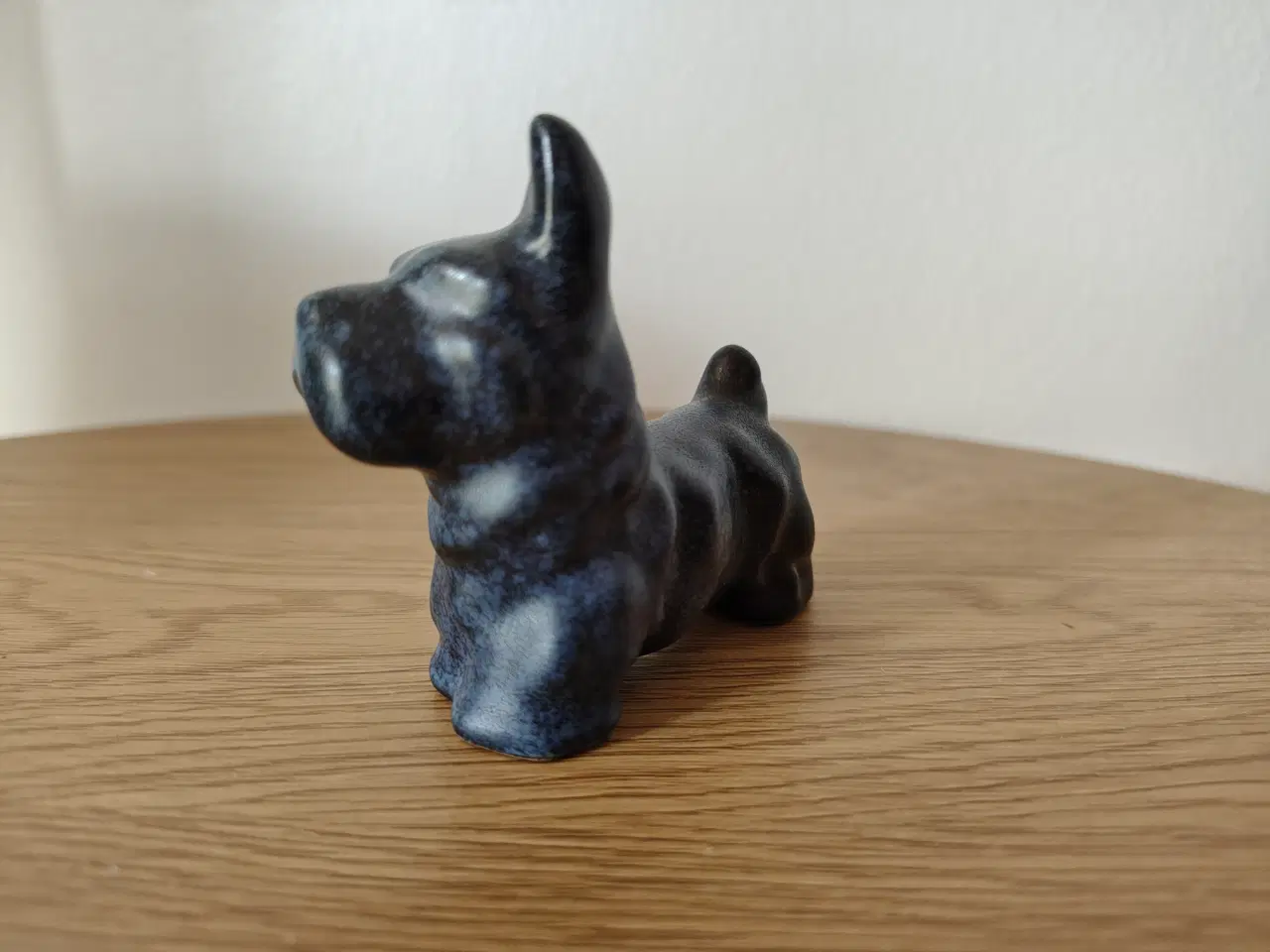 Billede 4 - Lille fin keramik hund