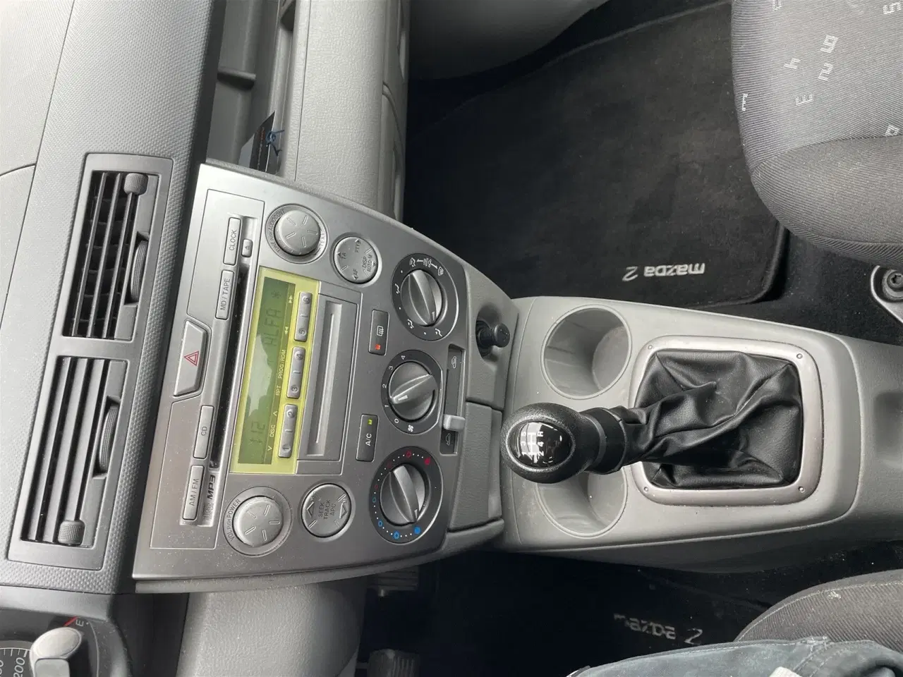 Billede 14 - Mazda 2 1,4 Touring Aircondition 80HK Stc