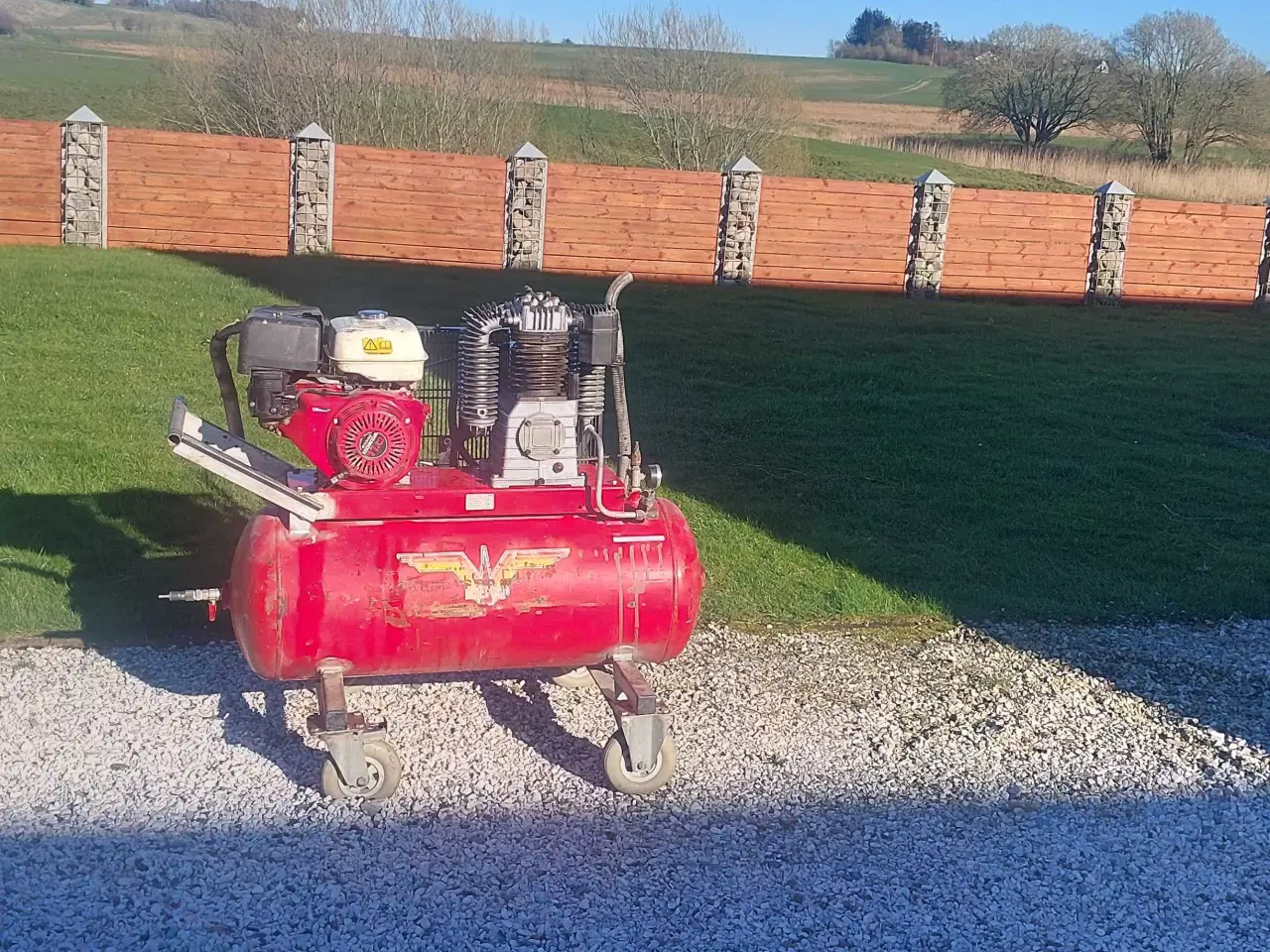 Billede 1 - RENO Kompressor med 11 HK Honda 