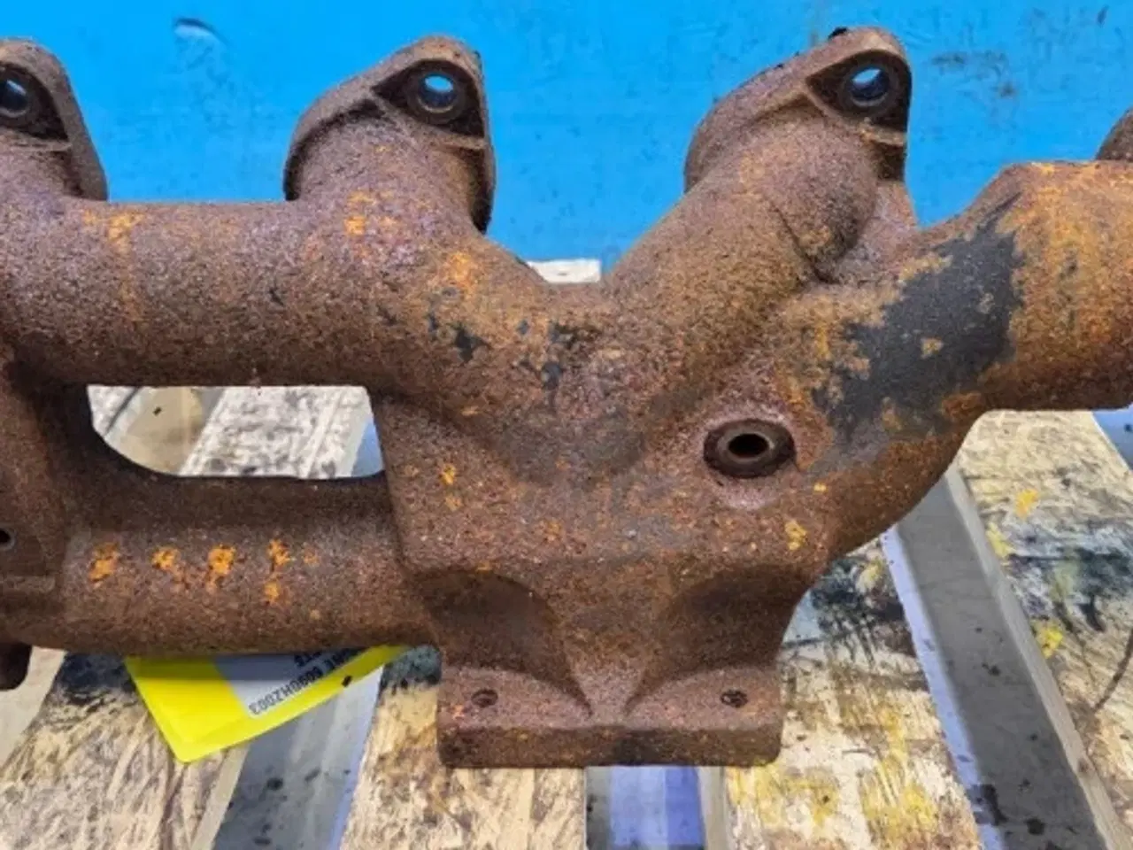 Billede 5 - John Deere 6090HZ003 Udstødningsmanifold R519687