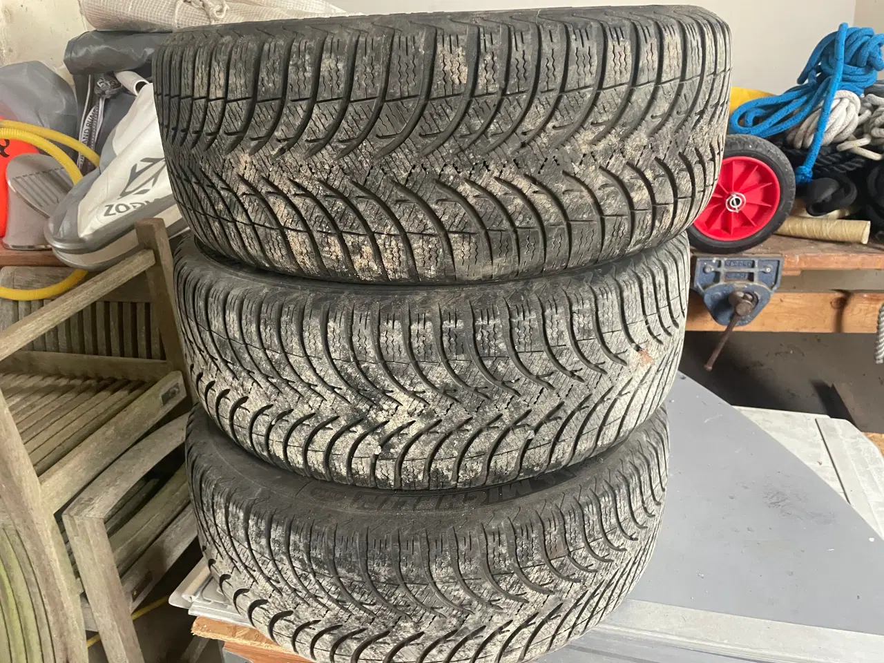 Billede 2 - Ford Fiesta alufælge med vinterdæk