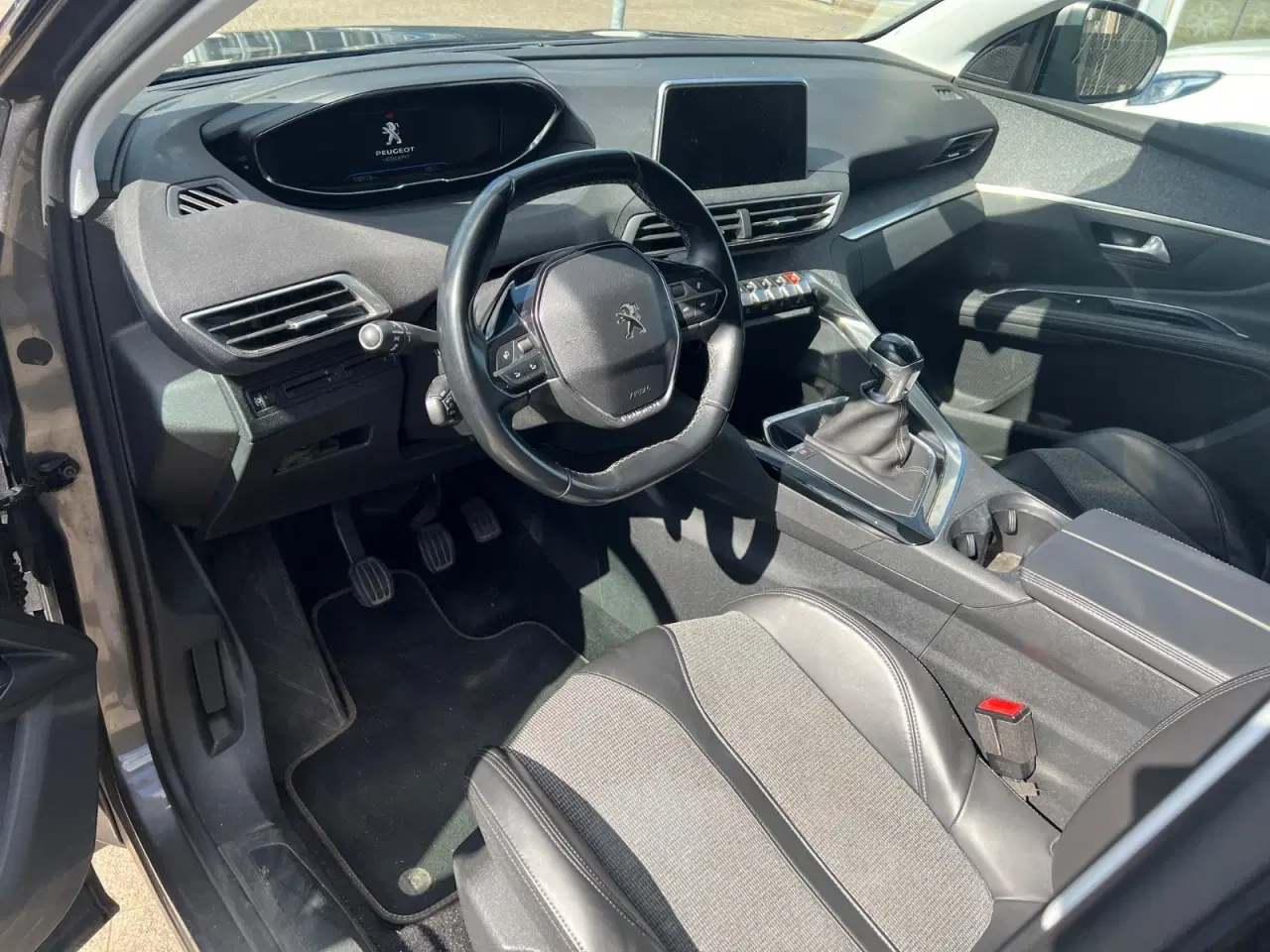 Billede 3 - Peugeot 5008 1,2 PureTech 130 Allure 7prs