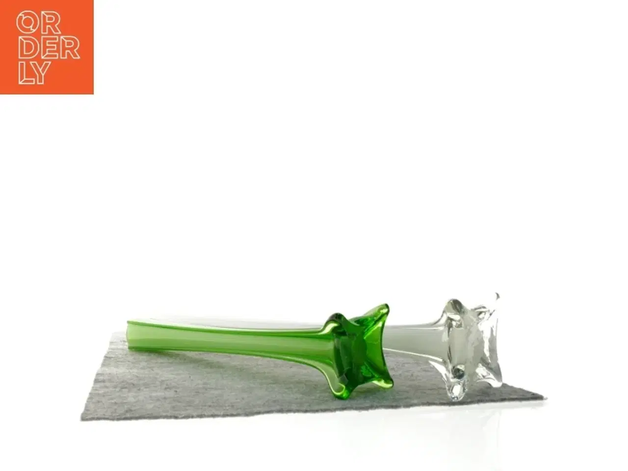 Billede 2 - To glasvaser (str. 40 cm til 60 cm)