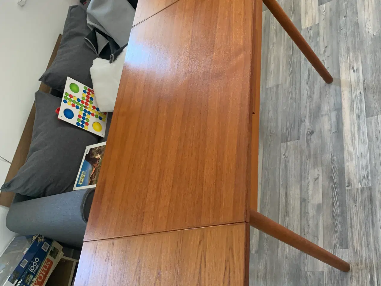 Billede 2 - Teaktræ bord. L 94. Og B 63. Længde med plader 158