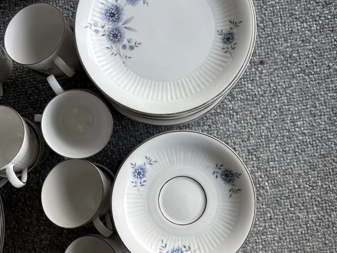 Billede 2 - Kaffestel, blå krondal