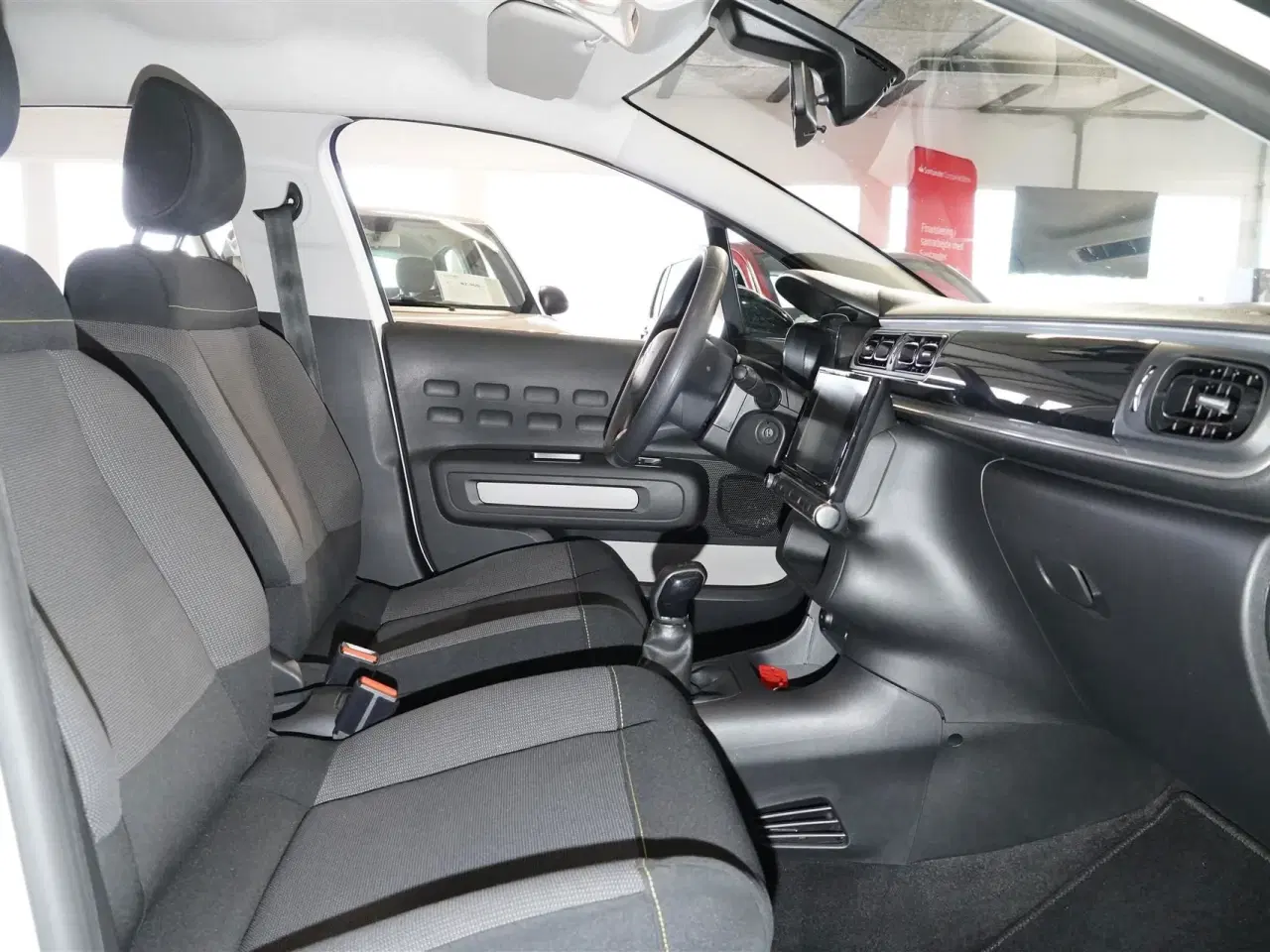 Billede 12 - Citroën C3 1,2 PureTech Supreme start/stop 82HK 5d