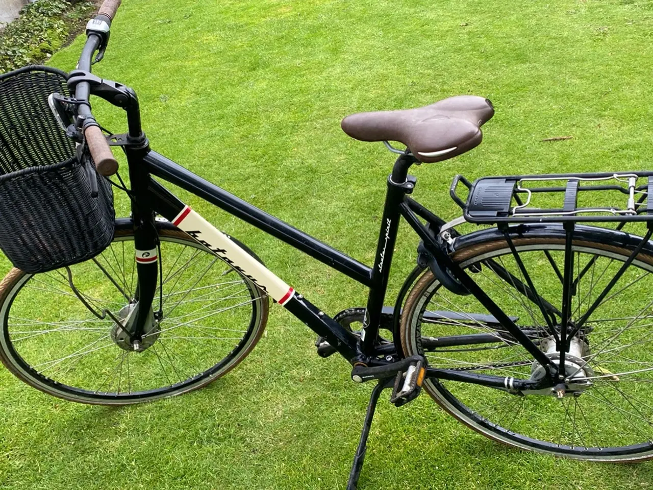 Billede 1 - Fin damecykel med kurv