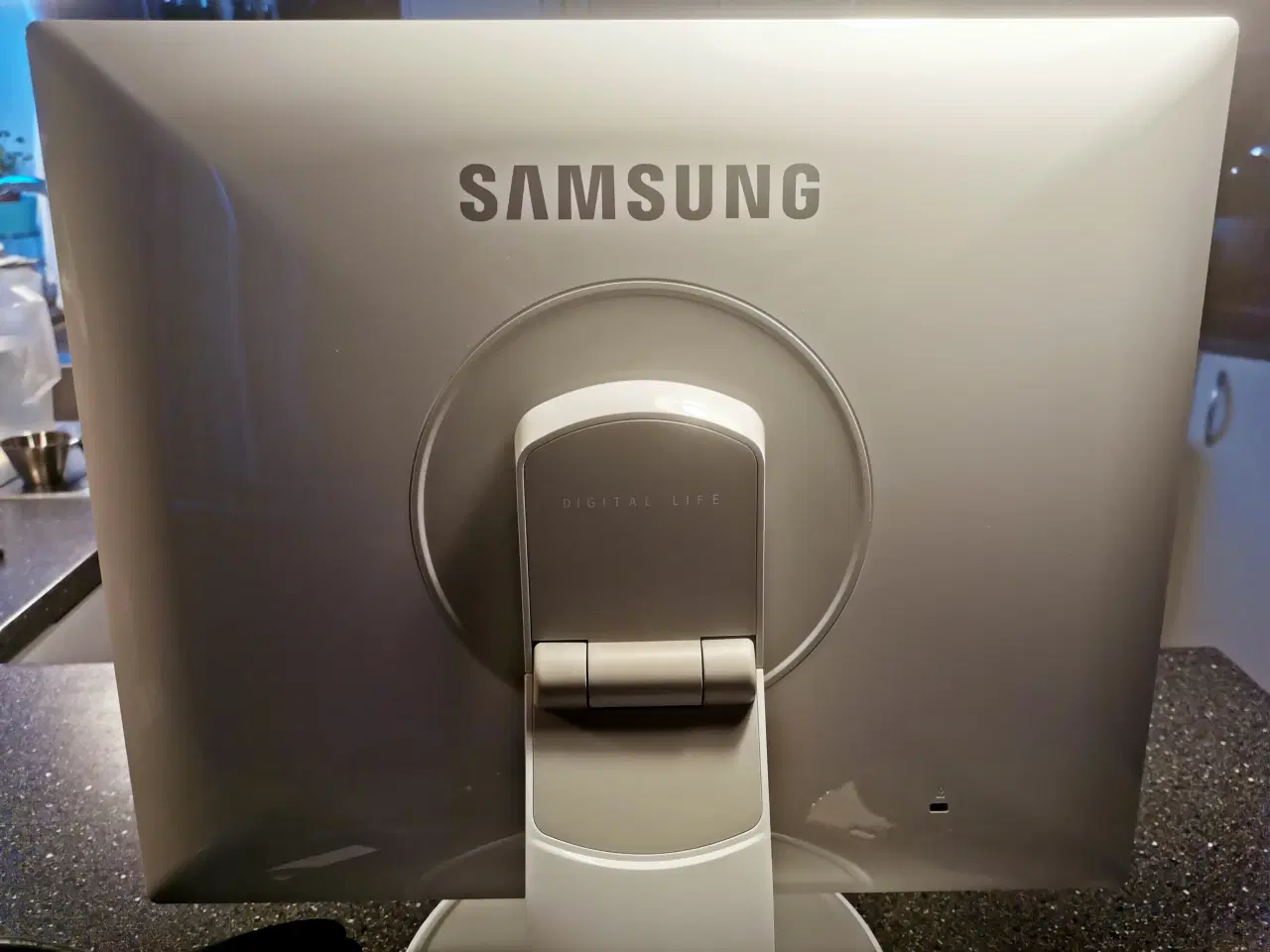 Billede 3 - 19'' Samsung PC skærm