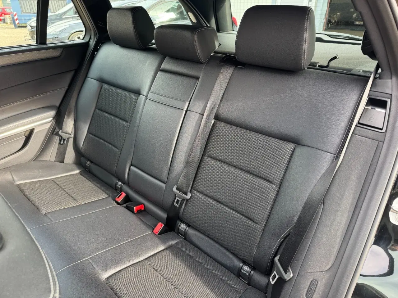 Billede 9 - Mercedes E220 2,2 CDi Avantgarde stc. aut.