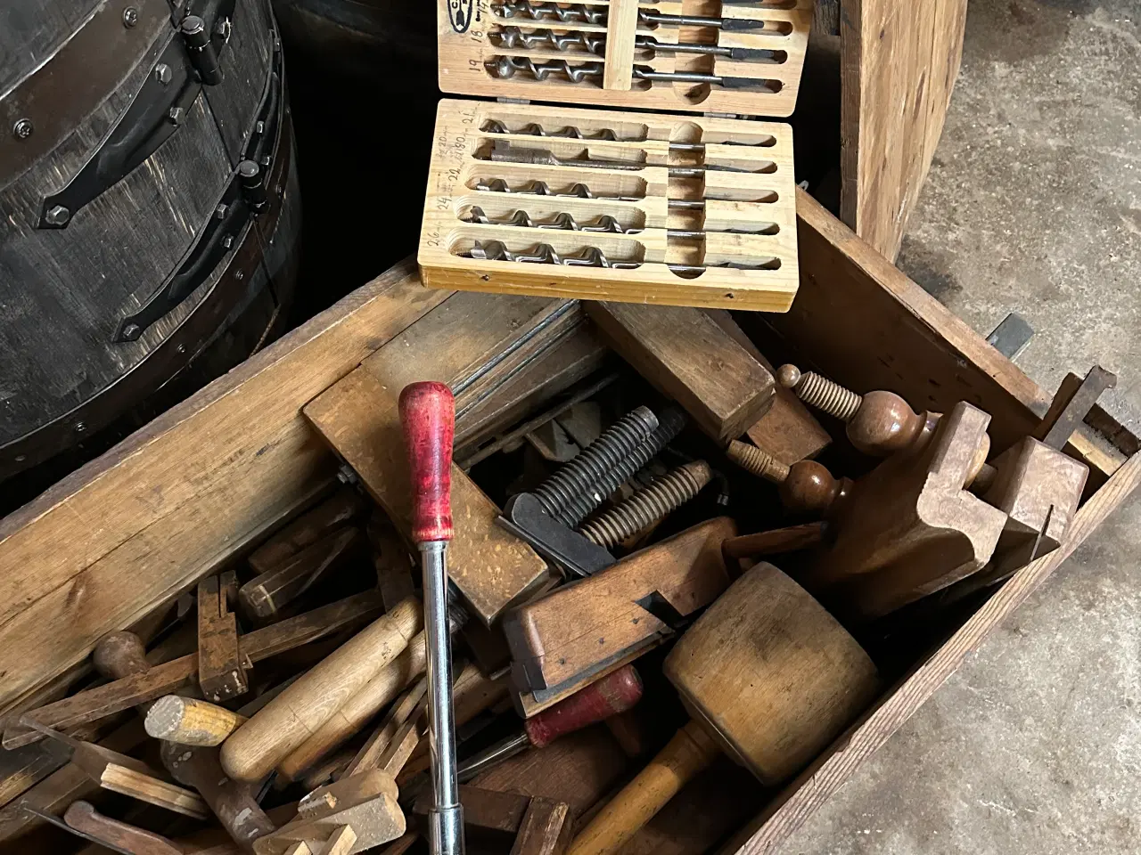 Billede 5 - Snedkerværkøj med kasse
