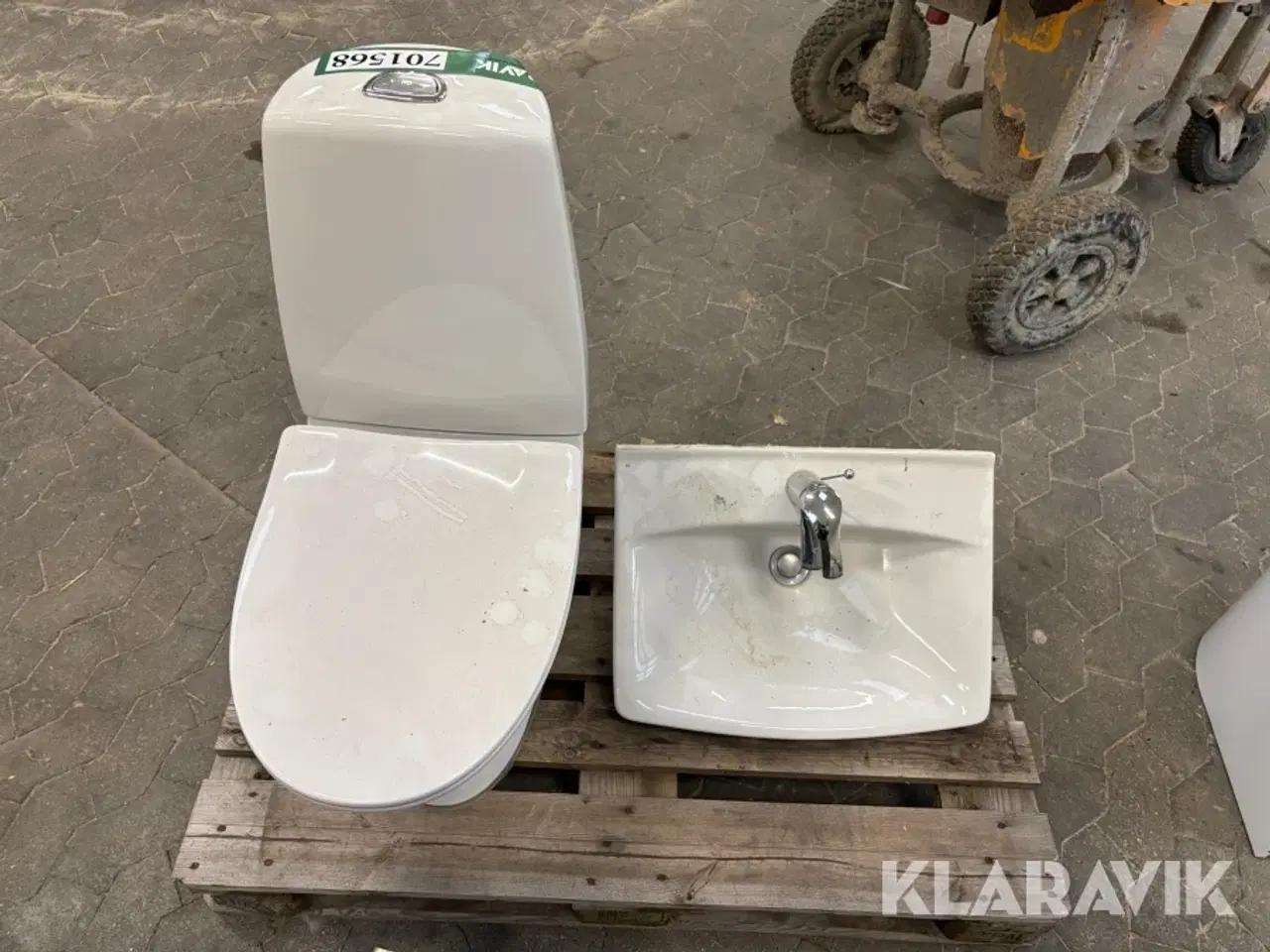 Billede 2 - Komplet toilet & Vandhane