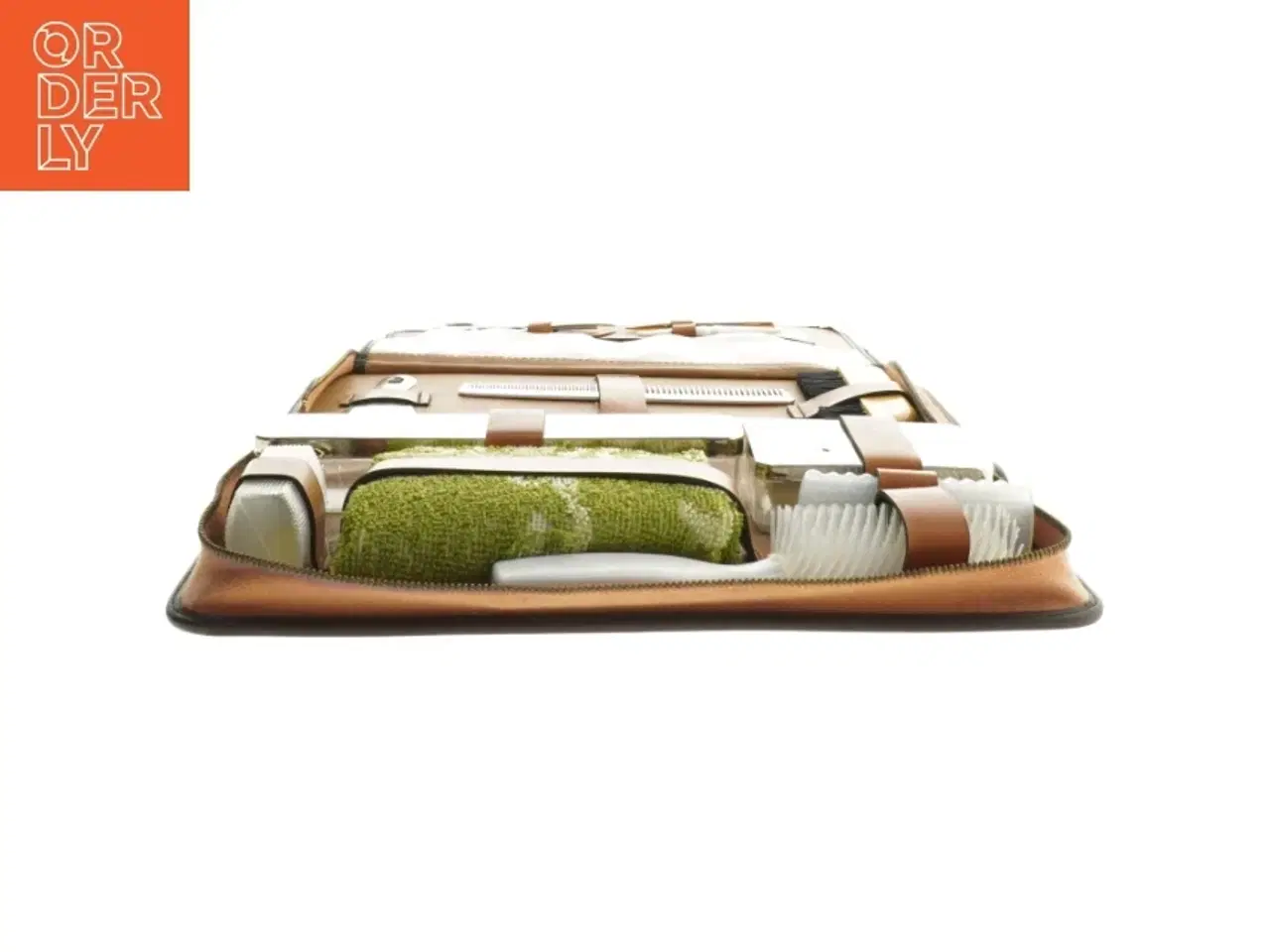 Billede 4 - Rejse toilettaske med tilbehør (str. 29x14x5 cm)