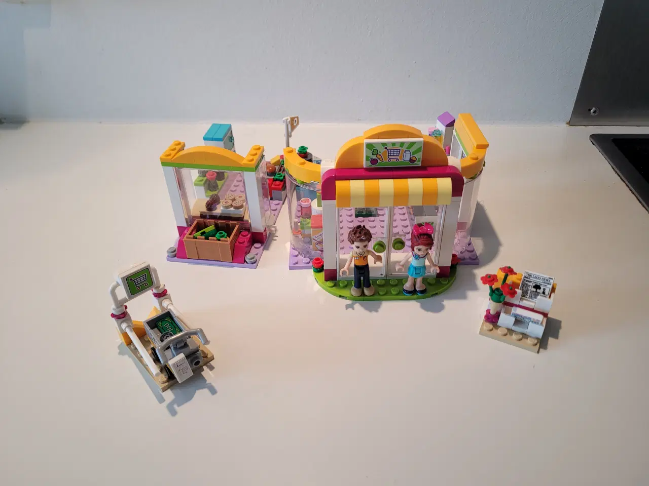 Billede 2 - Lego Friends, 41118 Heartlake supermarked 