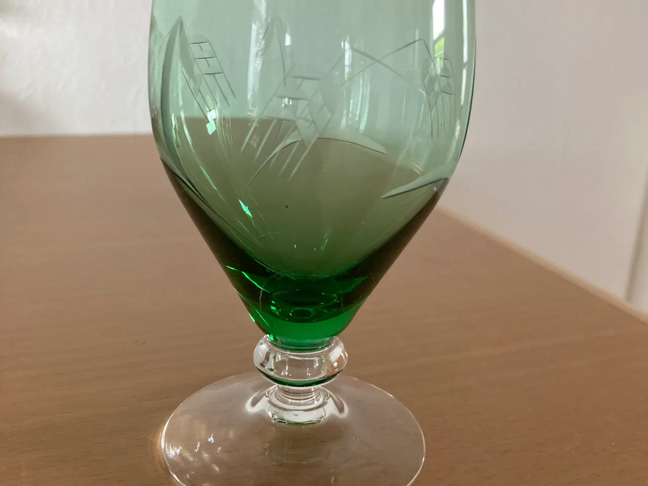 Billede 1 - Hvidvin Bygholm glas. Holmegaard Glasværk.