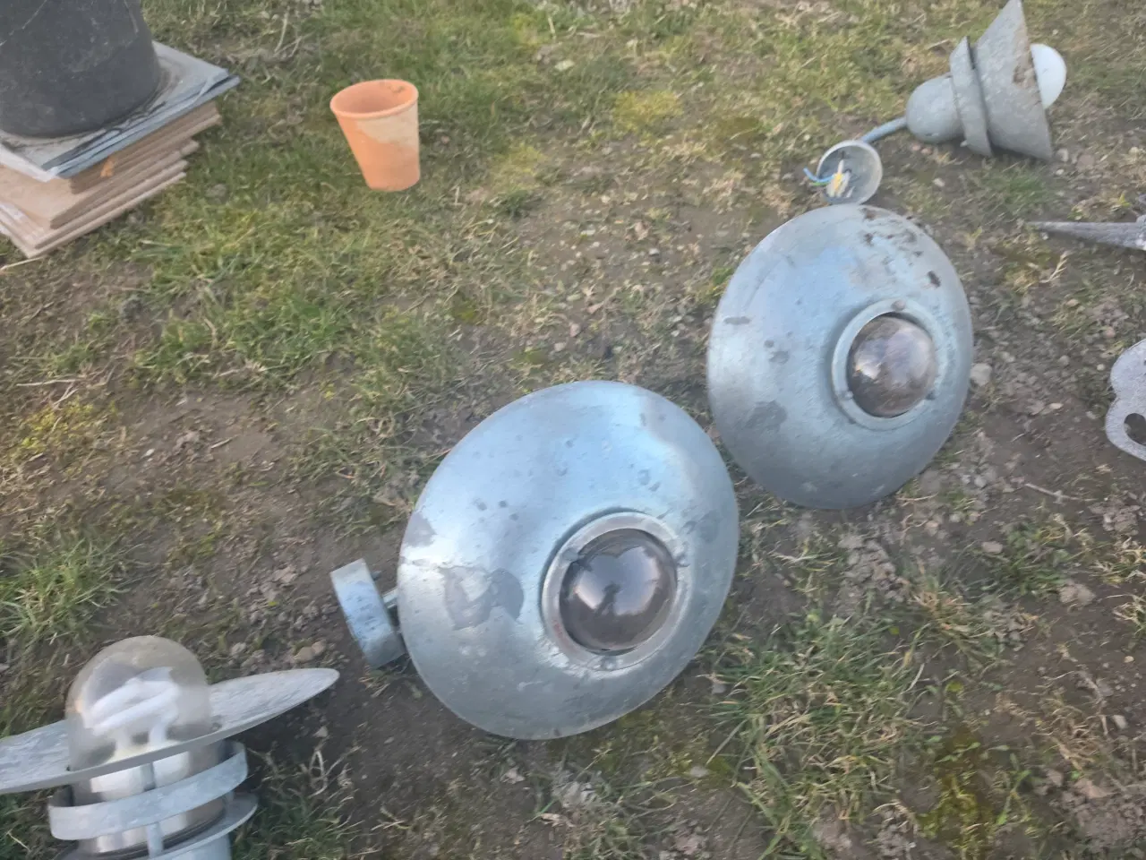 Billede 3 - Diverse udendørslamper