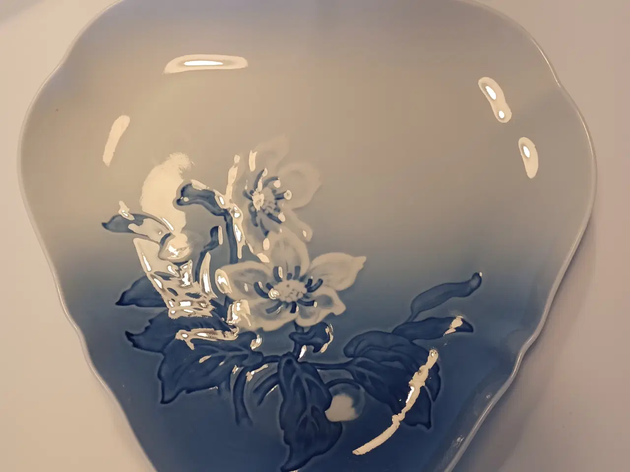 Billede 2 - B & G Julerosen blandet porcelæn, SKARP PRIS!!
