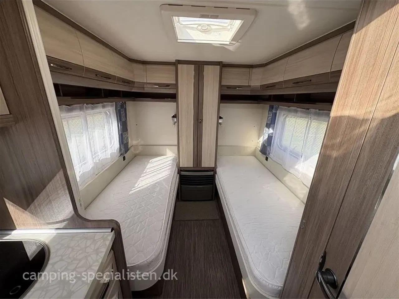 Billede 10 - 2015 - Hobby De Luxe 460 LU   Hobby De Luxe 460 LU 2015 - Se den nu hos Camping-Specialisten.dk