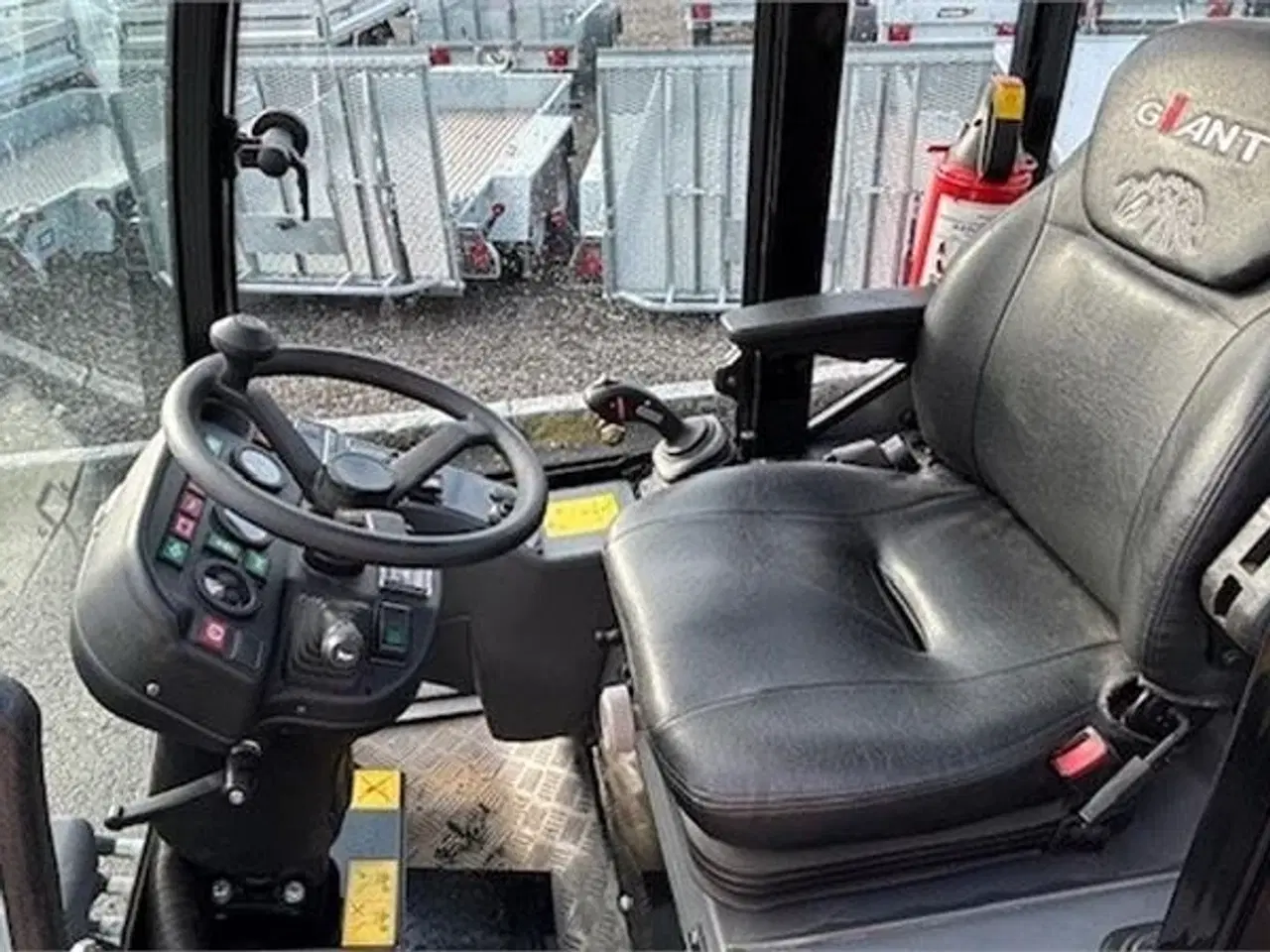 Billede 7 - GiANT v452HD står som ny kun 250 timer