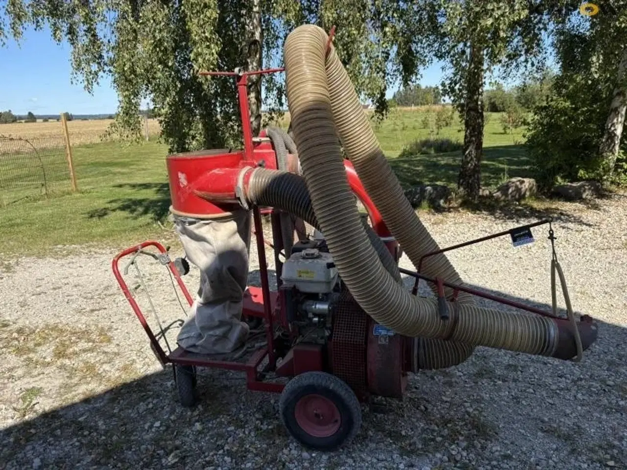 Billede 4 - - - - Løvsugere