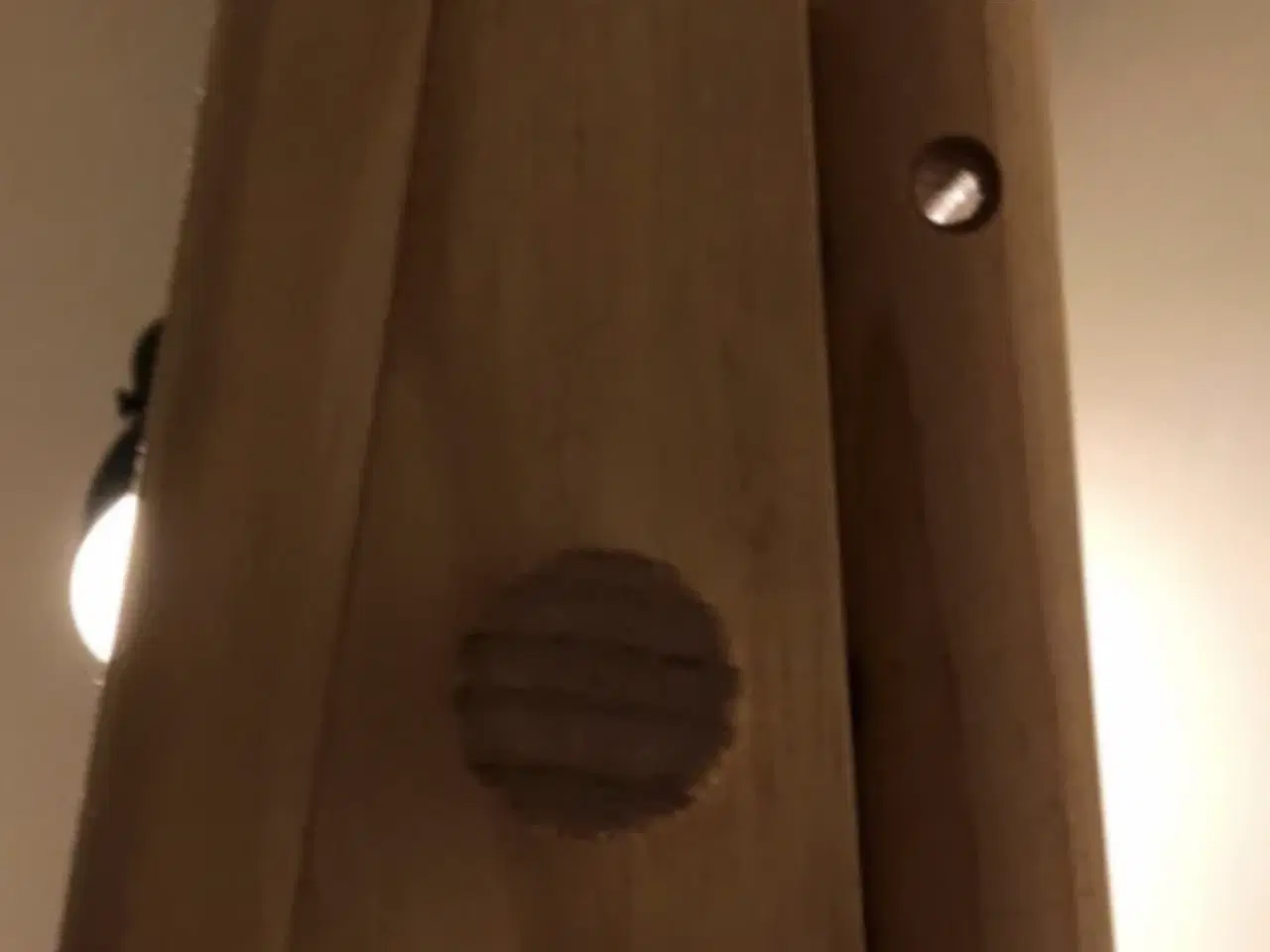 Billede 6 - Jennet tøjstativ med hylde 