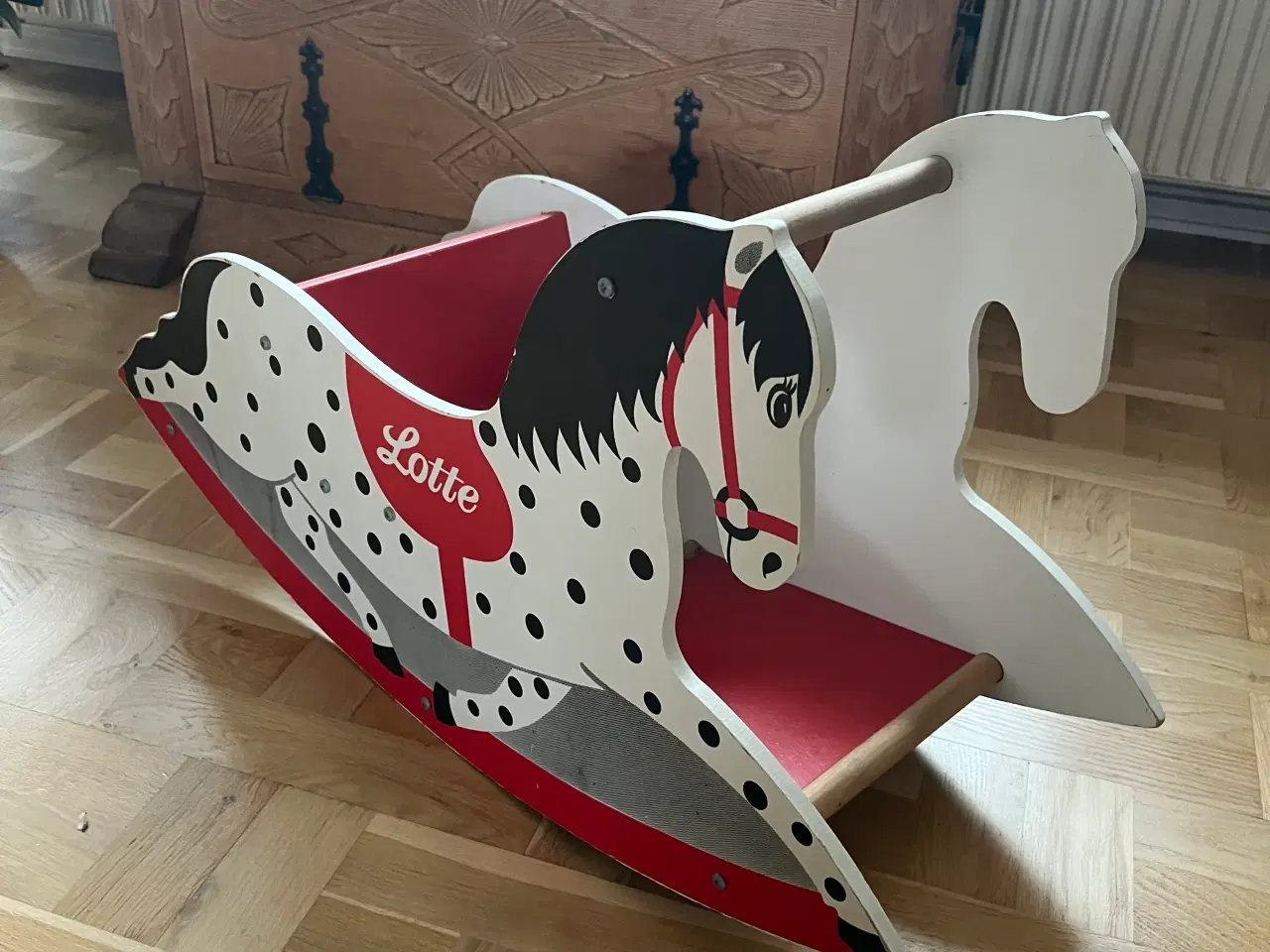 Billede 1 - Gyngehest Lotte