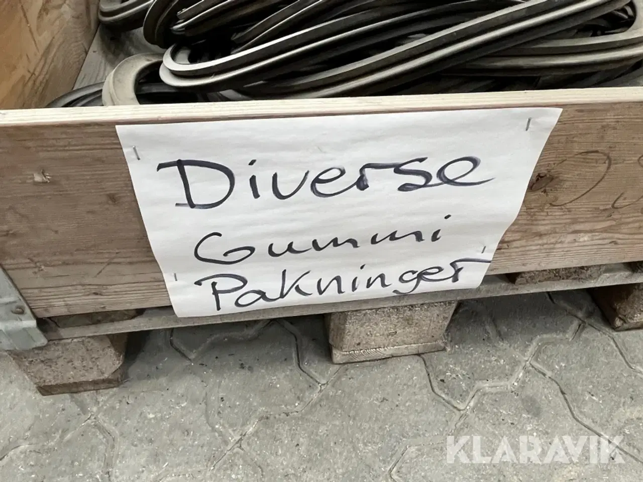 Billede 8 - Gummipakninger og teleskop dækselringe
